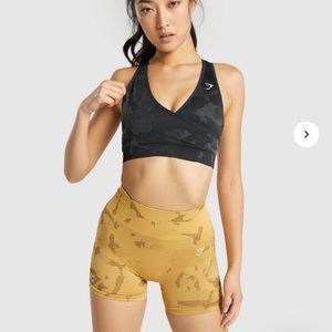 Gymshark Adapt Camo Seamless Sports Bra Black Medium